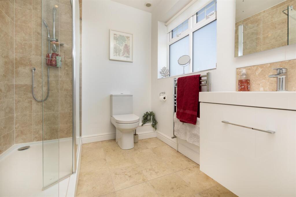 42 Highfields Close, Ashby