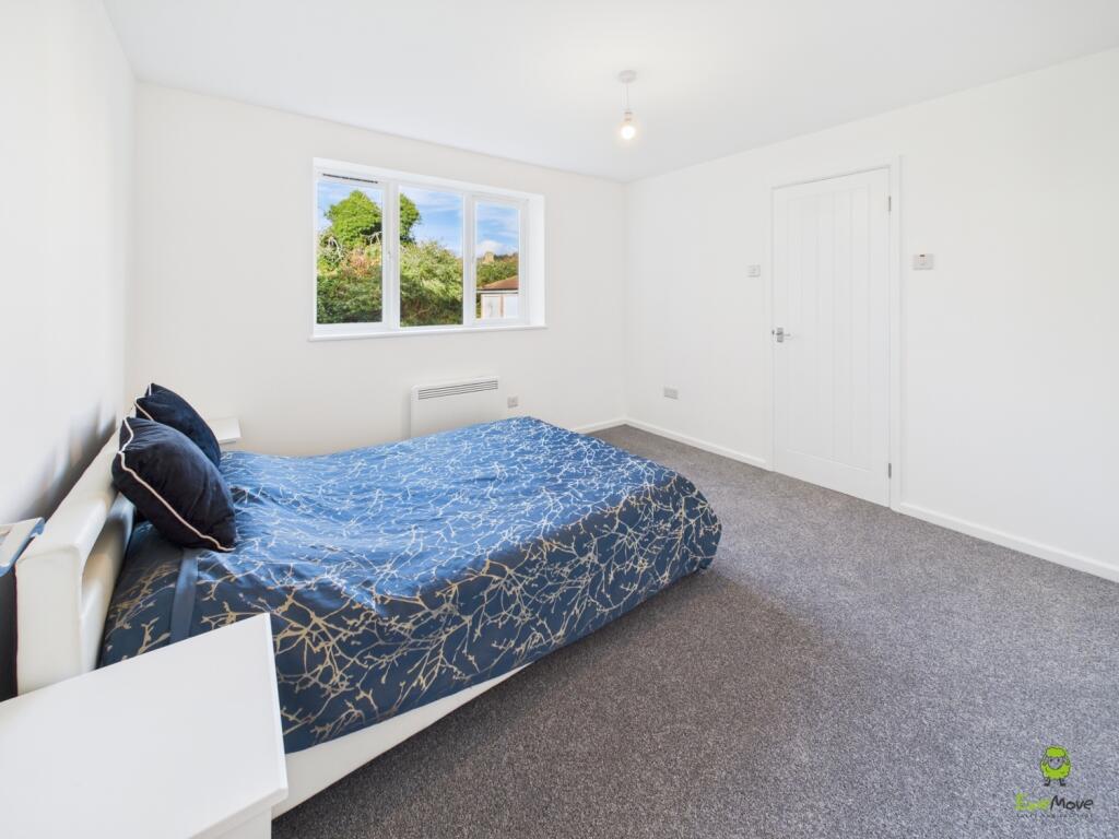 Presented by Clinton at EweMove Bexleyheath and Da