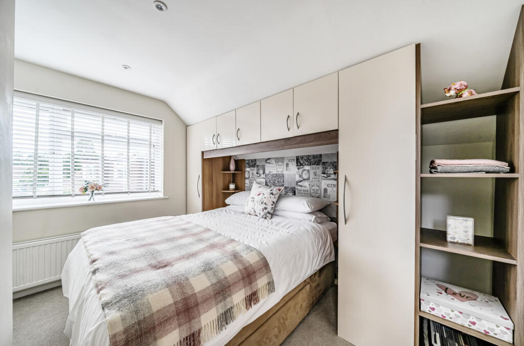 1321677-16-686e9e...