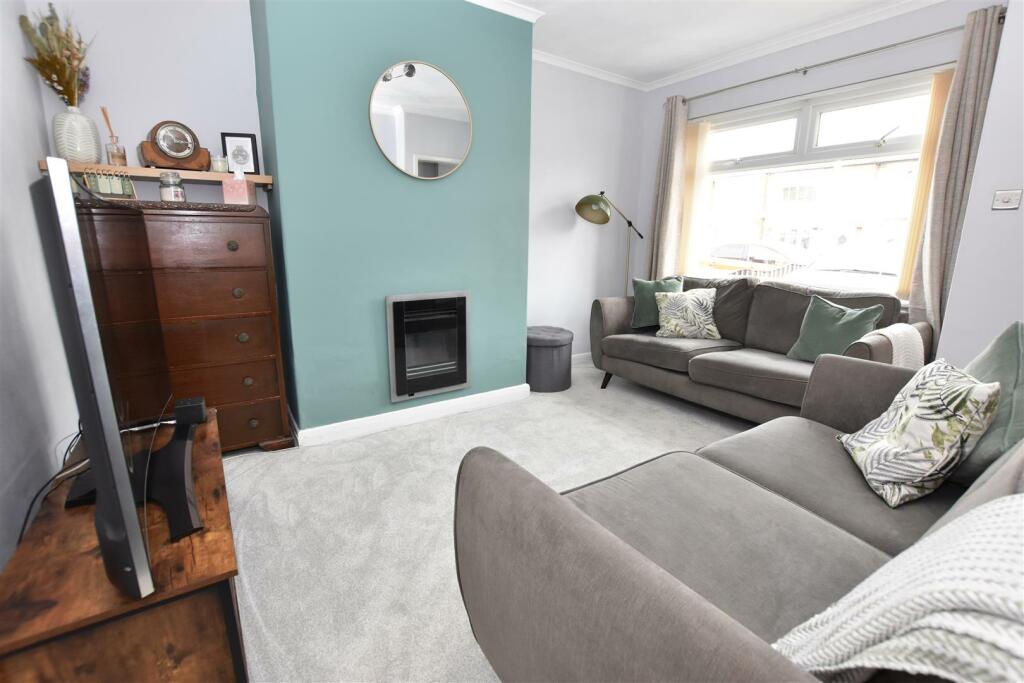 Lounge - additional image.JPG