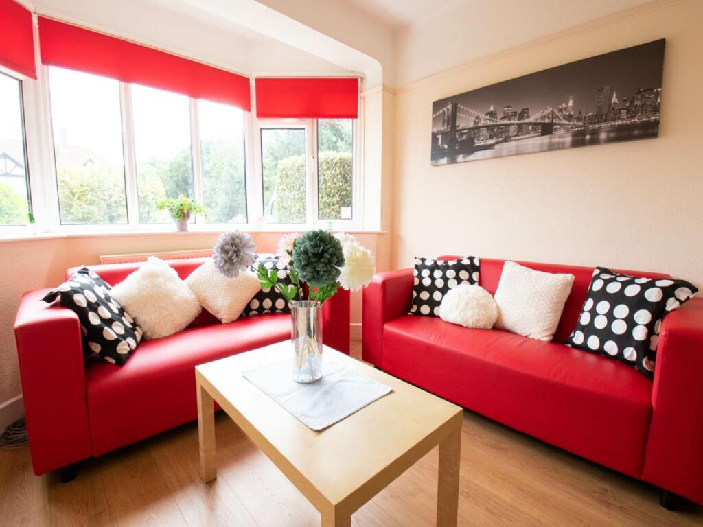 30_CG_Canterbury_stu