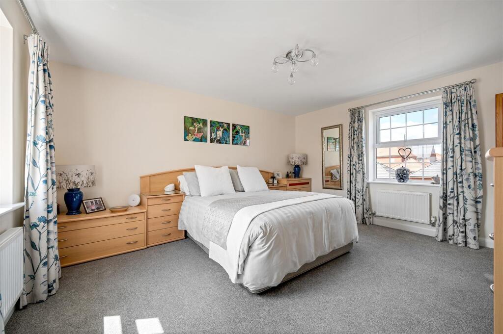 16 Penson Gardens WEB PH-67.jpg