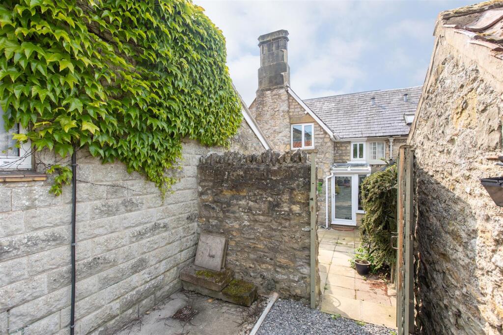 Bondgate 49 External-10.jpg