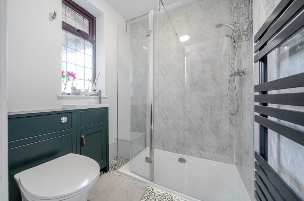 Ensuite