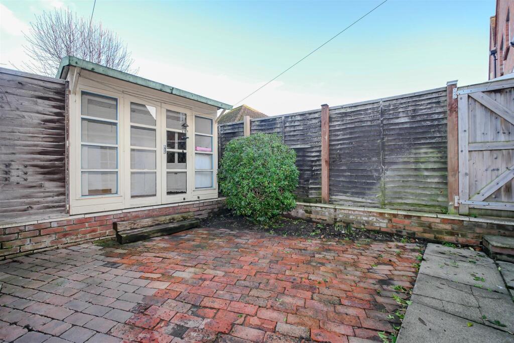 Courtyard Garden