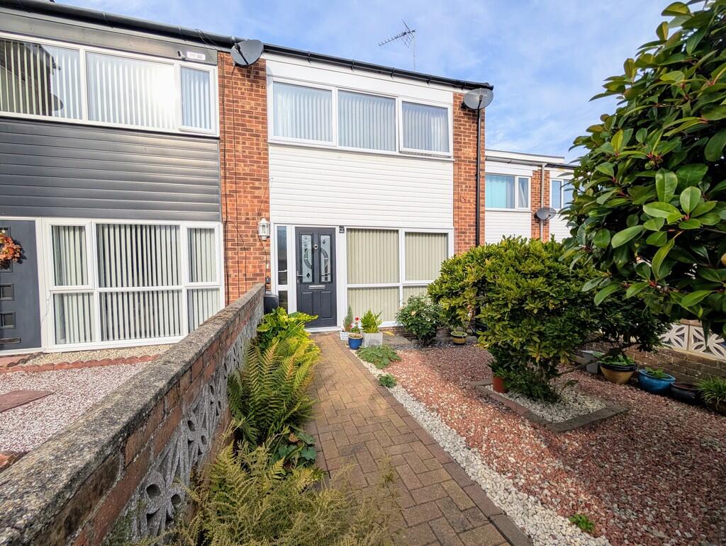 PXL_20251002_0917...