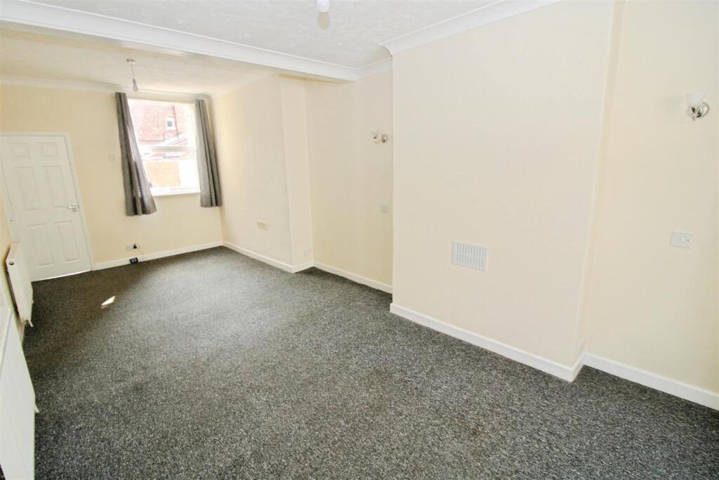 Lounge and Dining Area