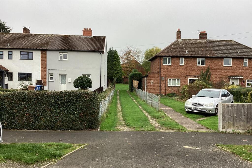 Land at Uttoxeter Road, Handsacre, Rugeley Staffor