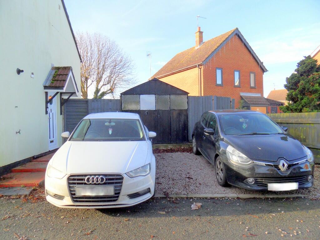 FRONT PARKING