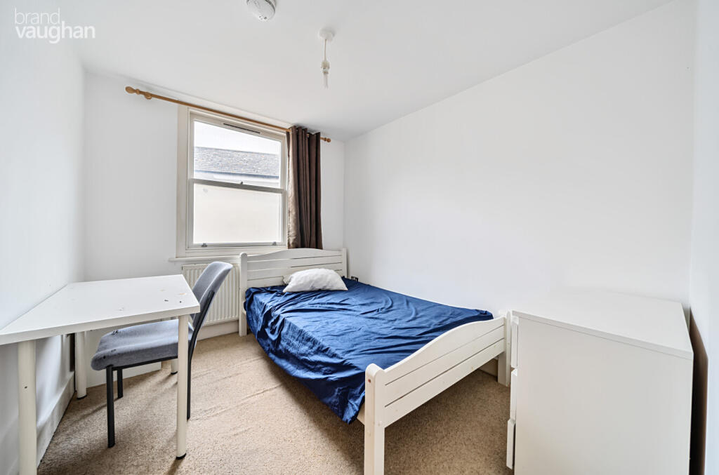 b6cb985e-2f08-453...