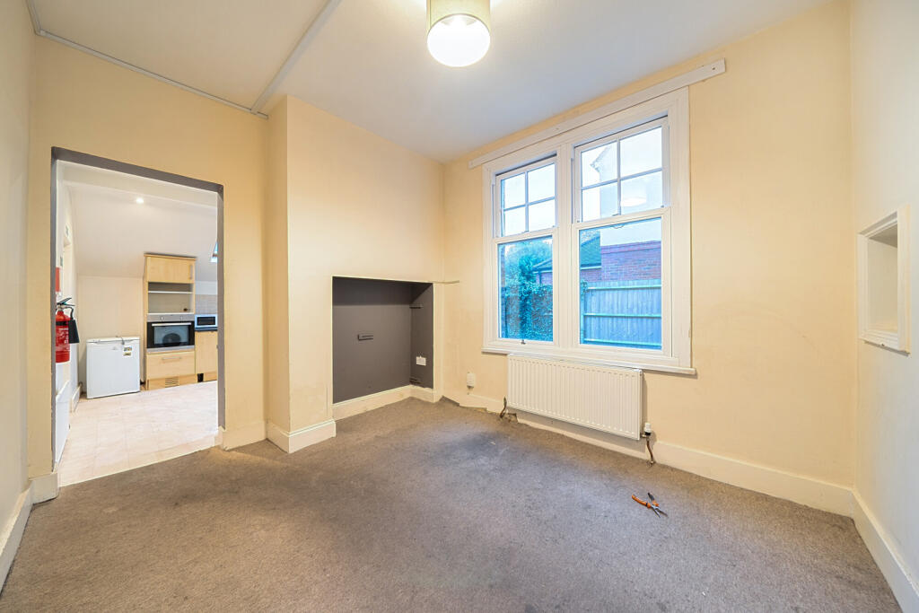 1388121-7-694a676...