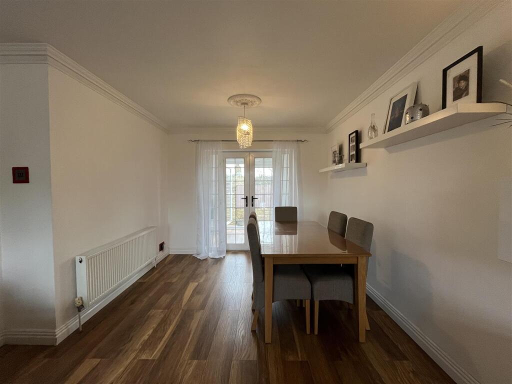 Lounge/Diner
