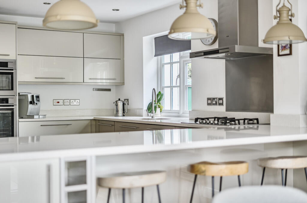 1345899-19-68b6d3...