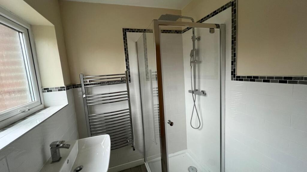 Shower Room (3).jpeg