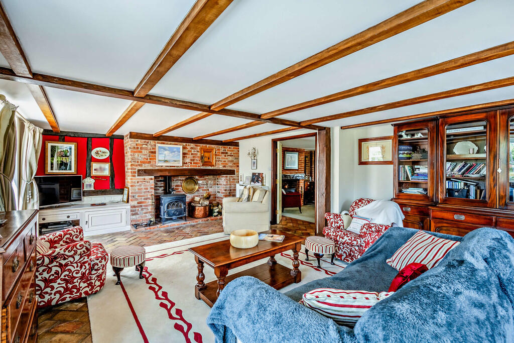 8647829-interior0...