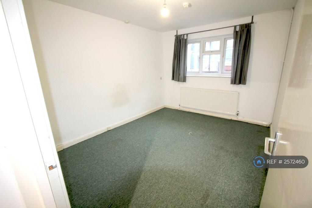 Bedroom - Will Have Double Bed, Cupboard &amp; Draws