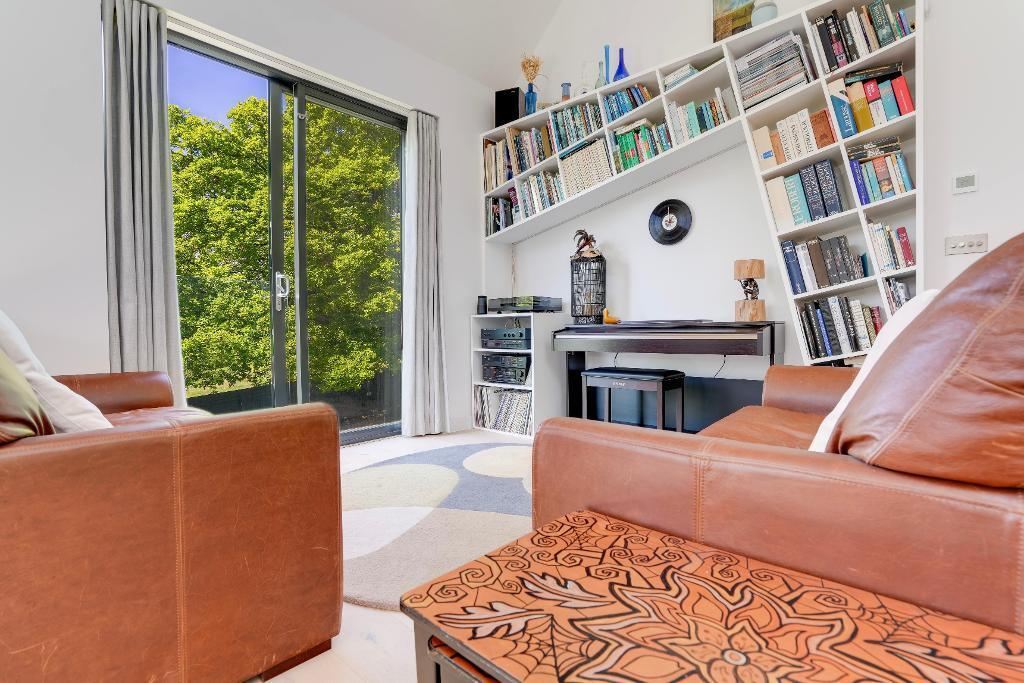 Sitting area and stunning views