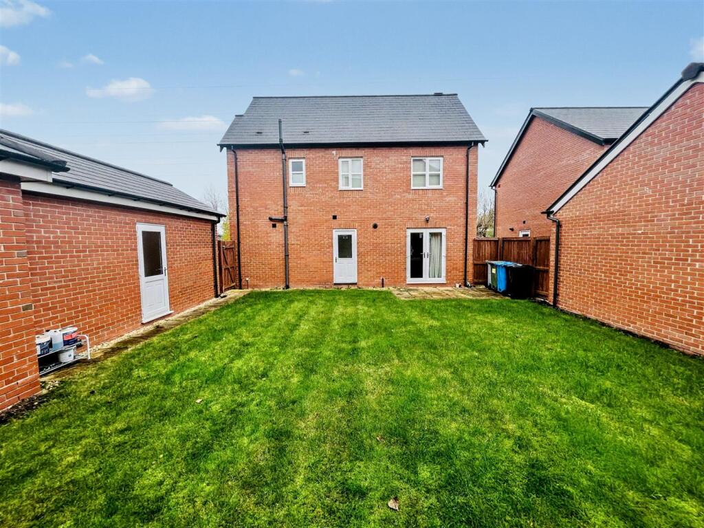 Photo 31-10-2025, 11 25 59.jpg