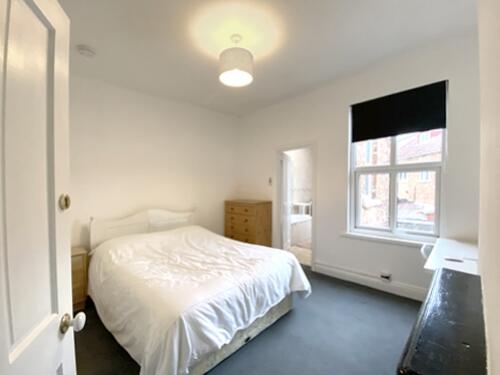 Bedroom 001