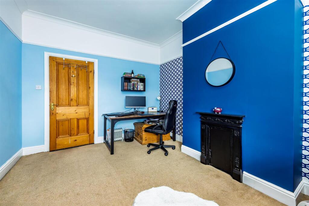 Bedroom 3.1 SAPL1400-20250907-DxO_DeepPRIME XD2s.j