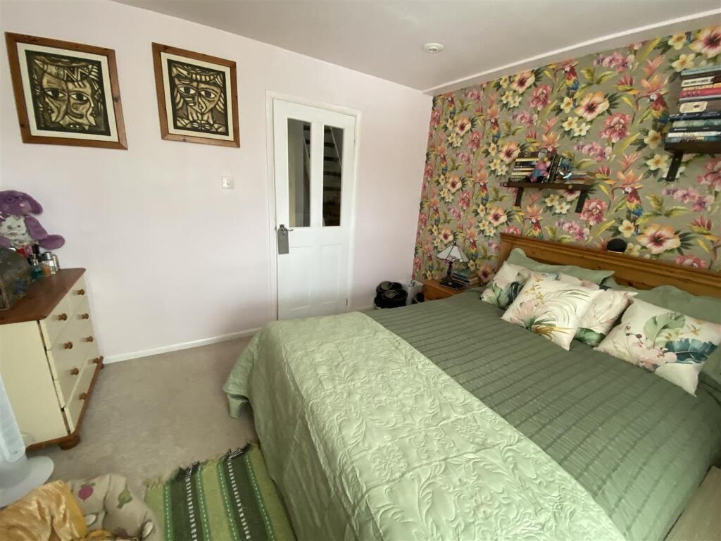 Bedroom no.1 front double: