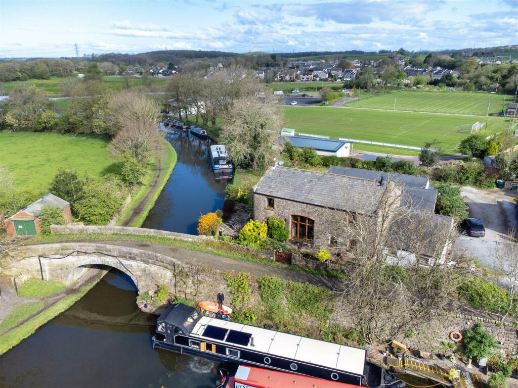 Pear Tree Barn-6.jpg