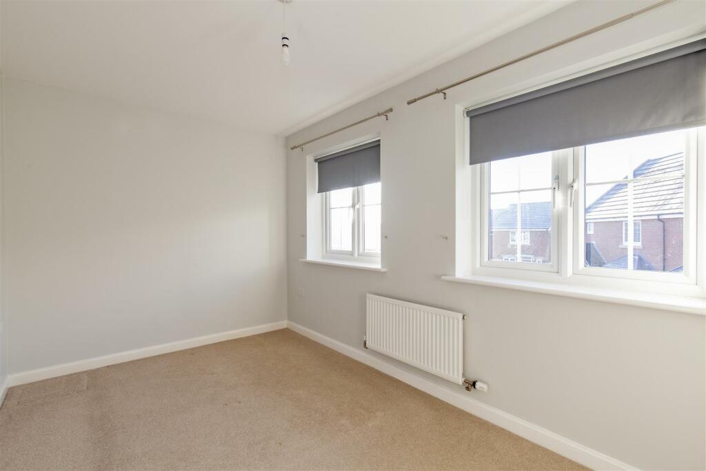 Bedroom 1-1.jpg