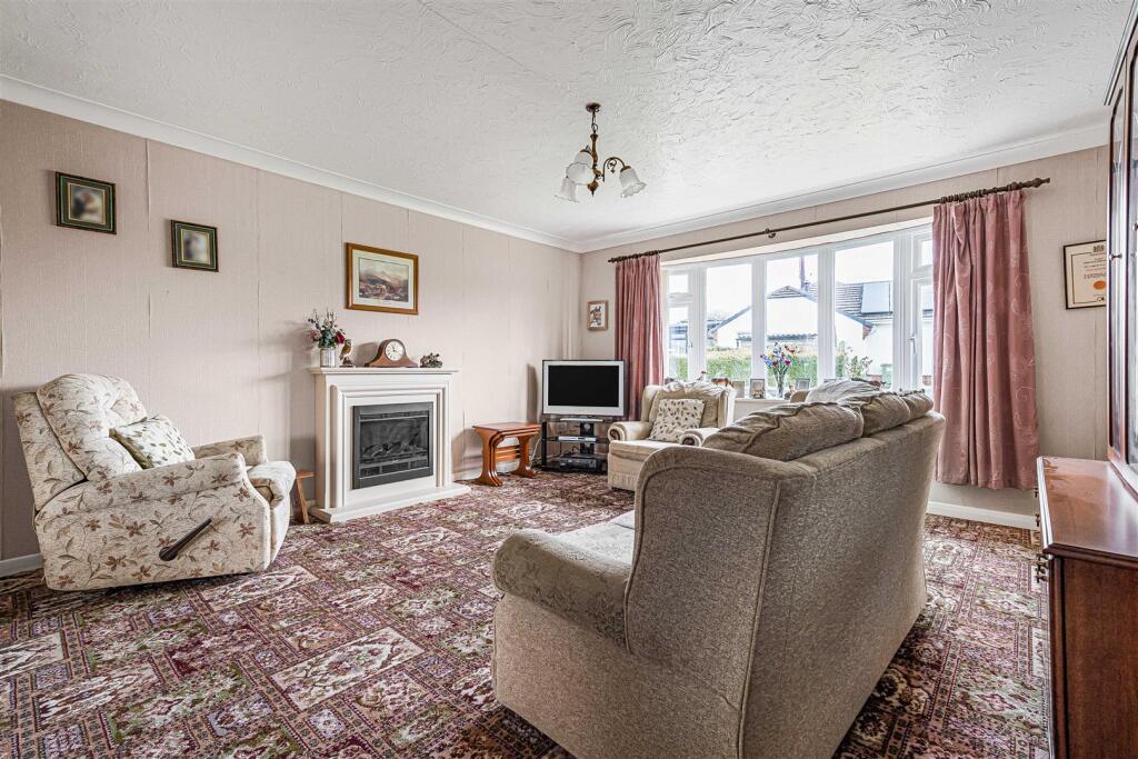 Beeching Close, Halwill Junction, Beaworthy