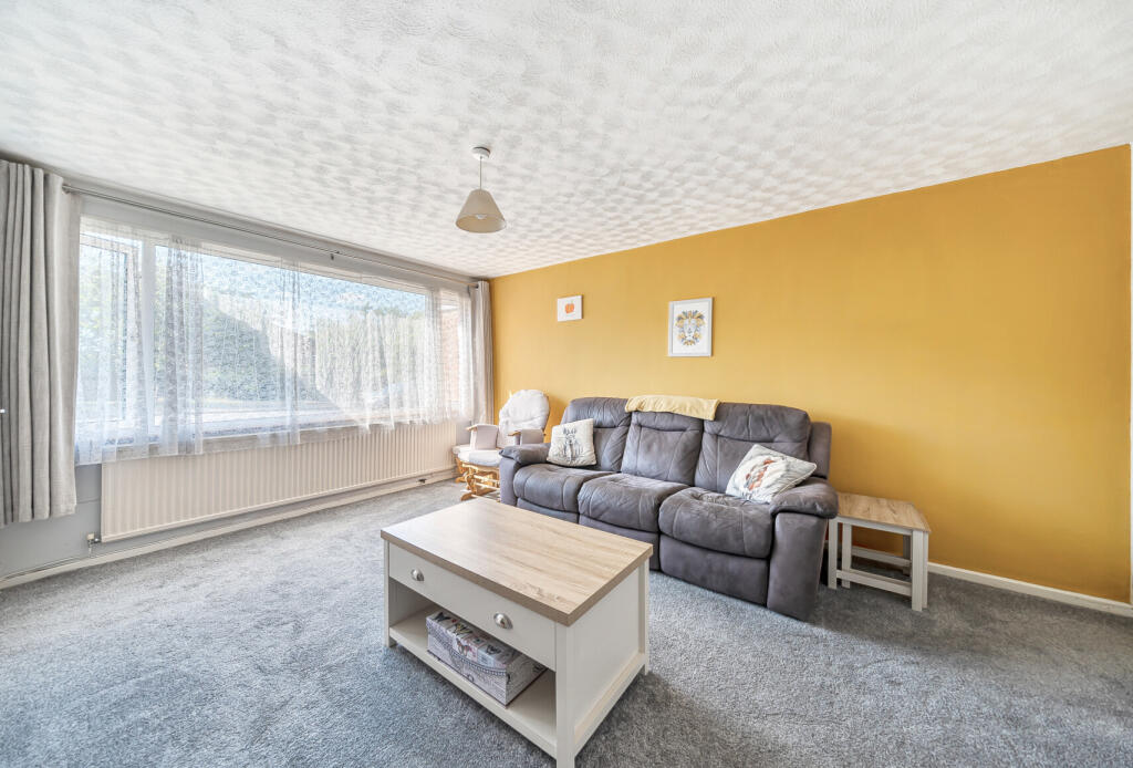 1325527-11-686feb...