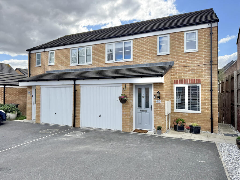 3 Bedroom Semi Detached for Sale