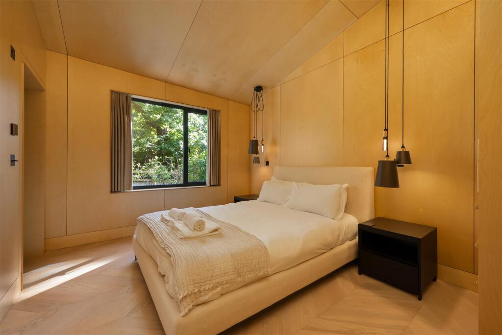 Willow Road, Whitstable