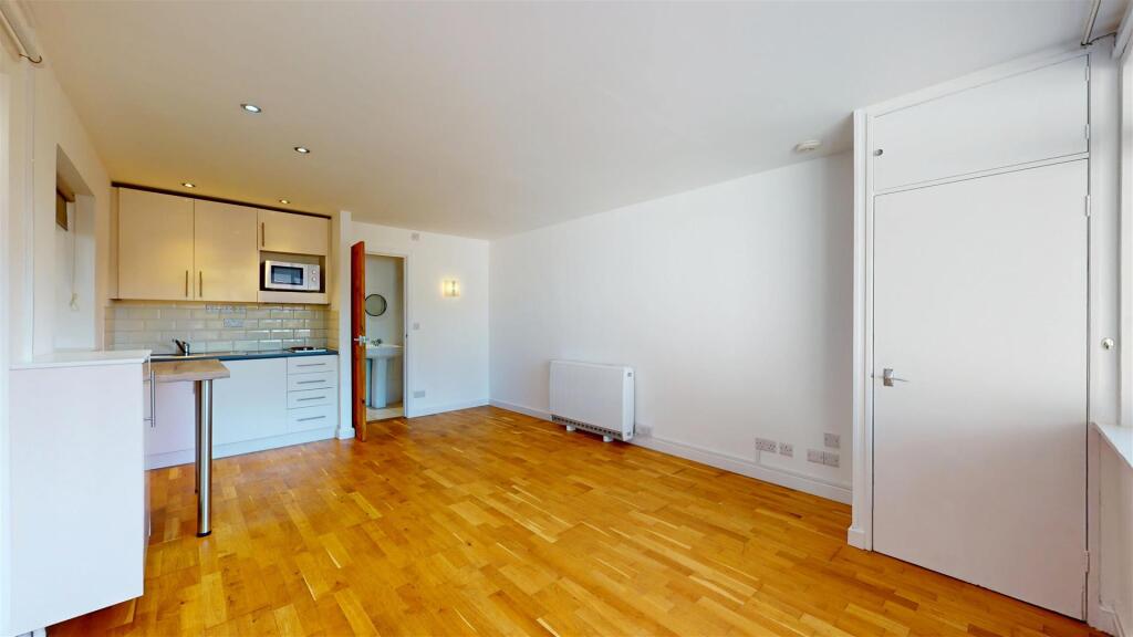 Hawthorn Road Hawthorn Flatlets 9 Bed sitting Room