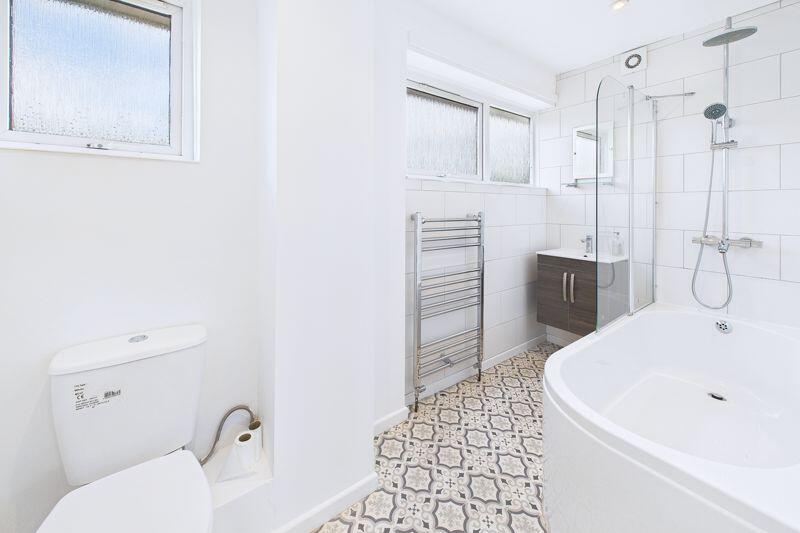 Main bathroom