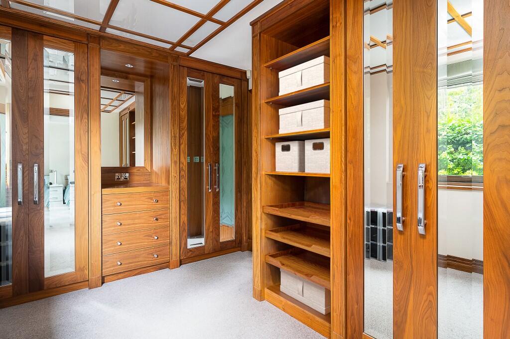 Dressing room