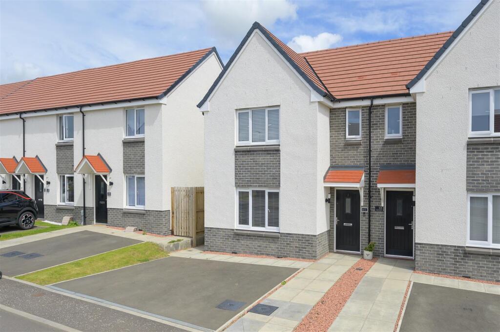 61HawkStreet003.jpg