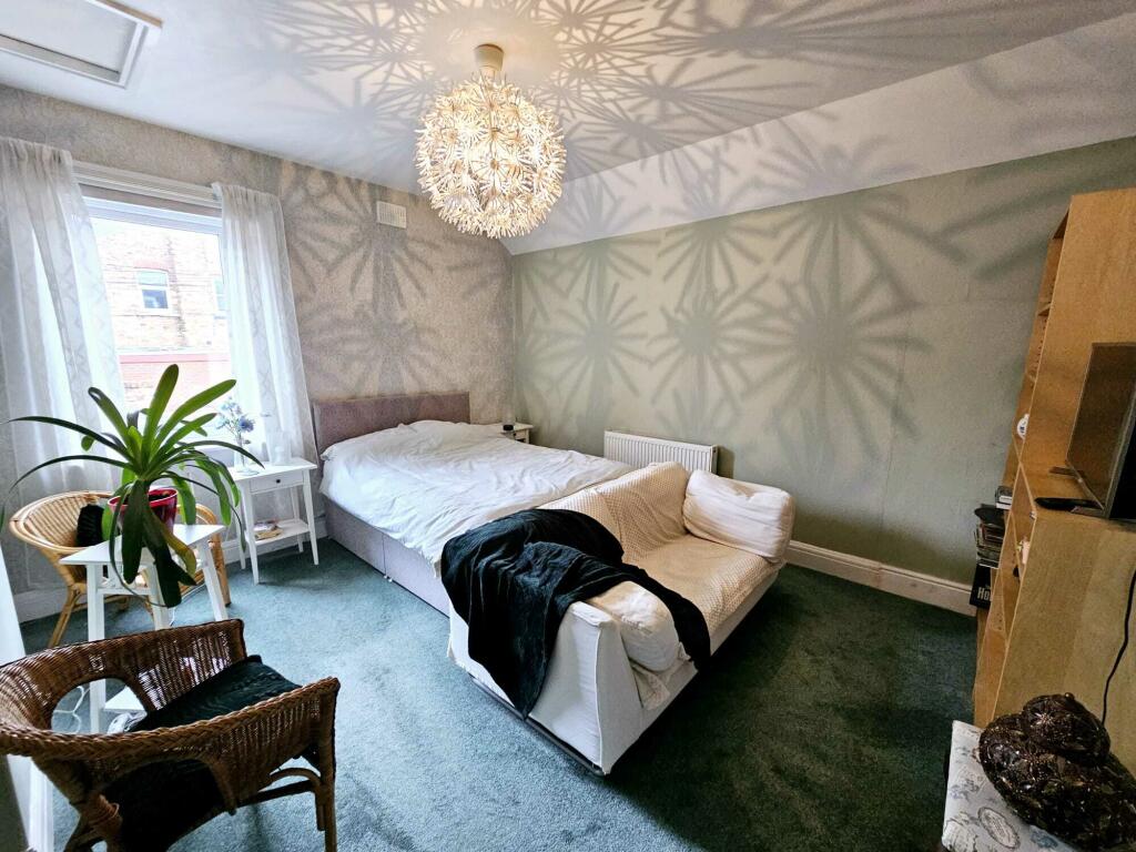 edcfc698-ddc7-4e6d-be2f-720ece8c83de