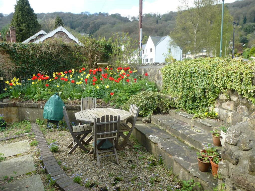 Front Garden.JPG