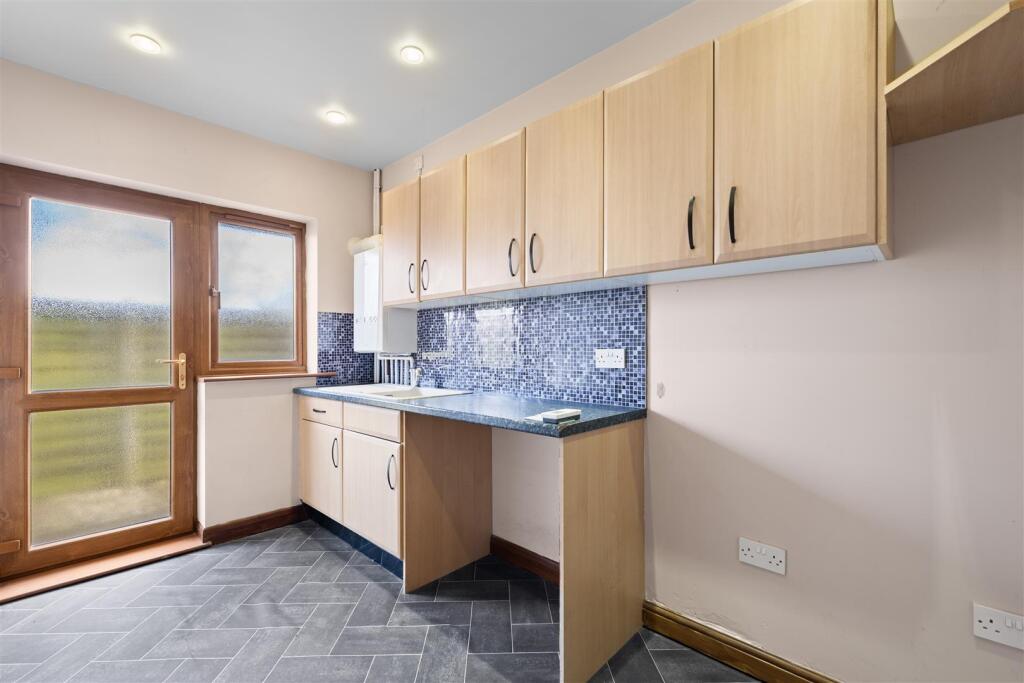 10 Nethermoor Road-11.jpg