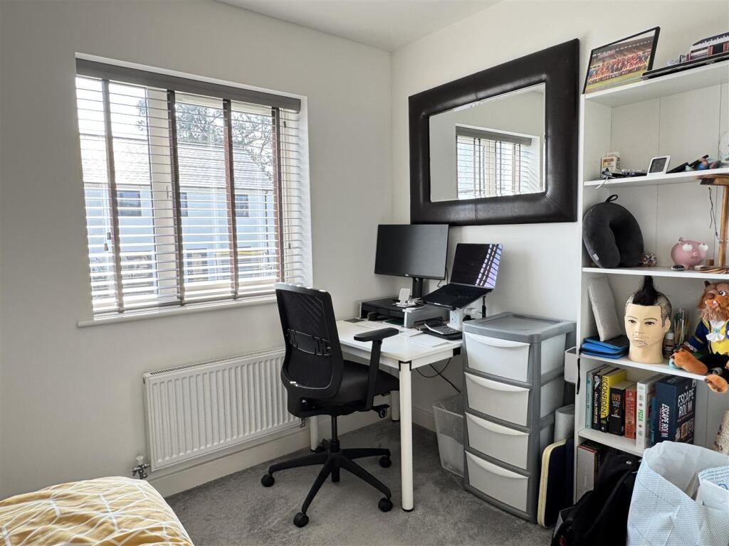 Bedroom Four (2)