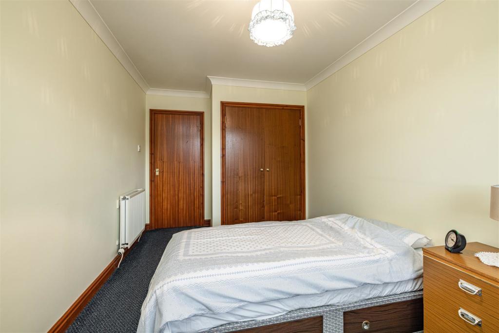 2 Kingsknowe Gardens Galashiels 22.JPG
