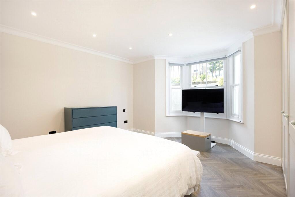 Principal Bedroom