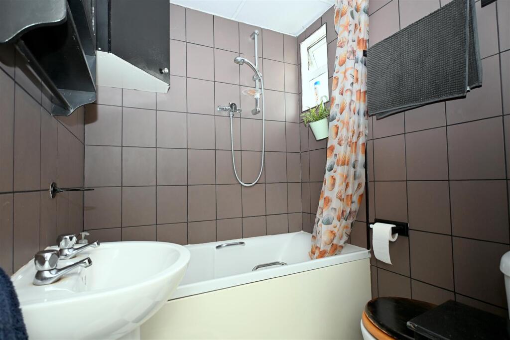 Ground Floor Bathroom