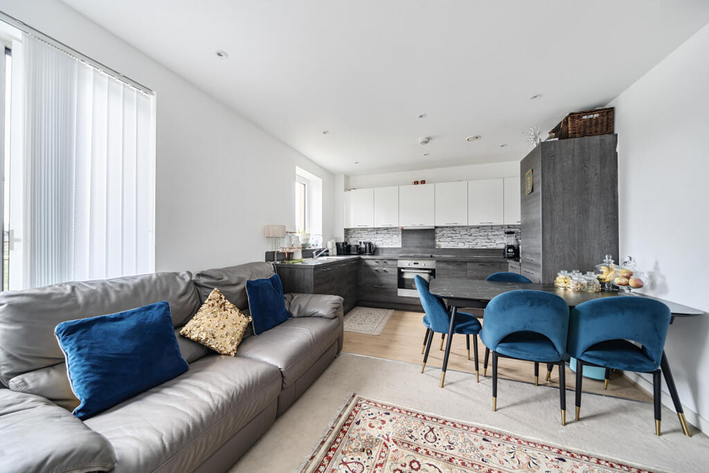 1317430-17-687634...