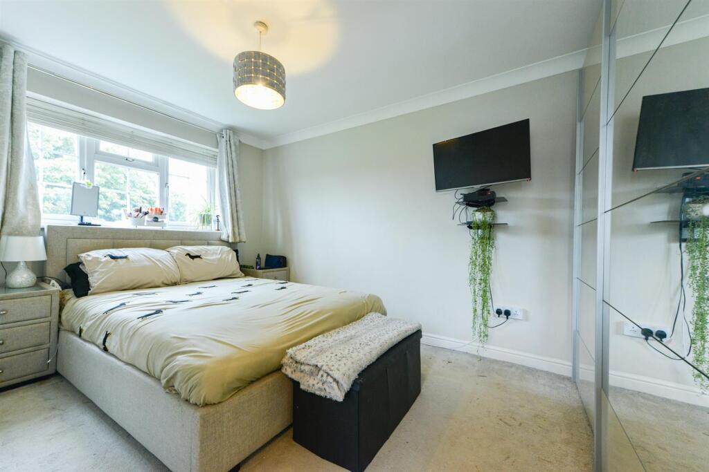 Cronin Close, Larkfield16.jpg