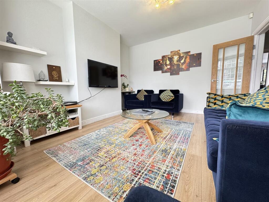 IMG_1919 (Large).JPG