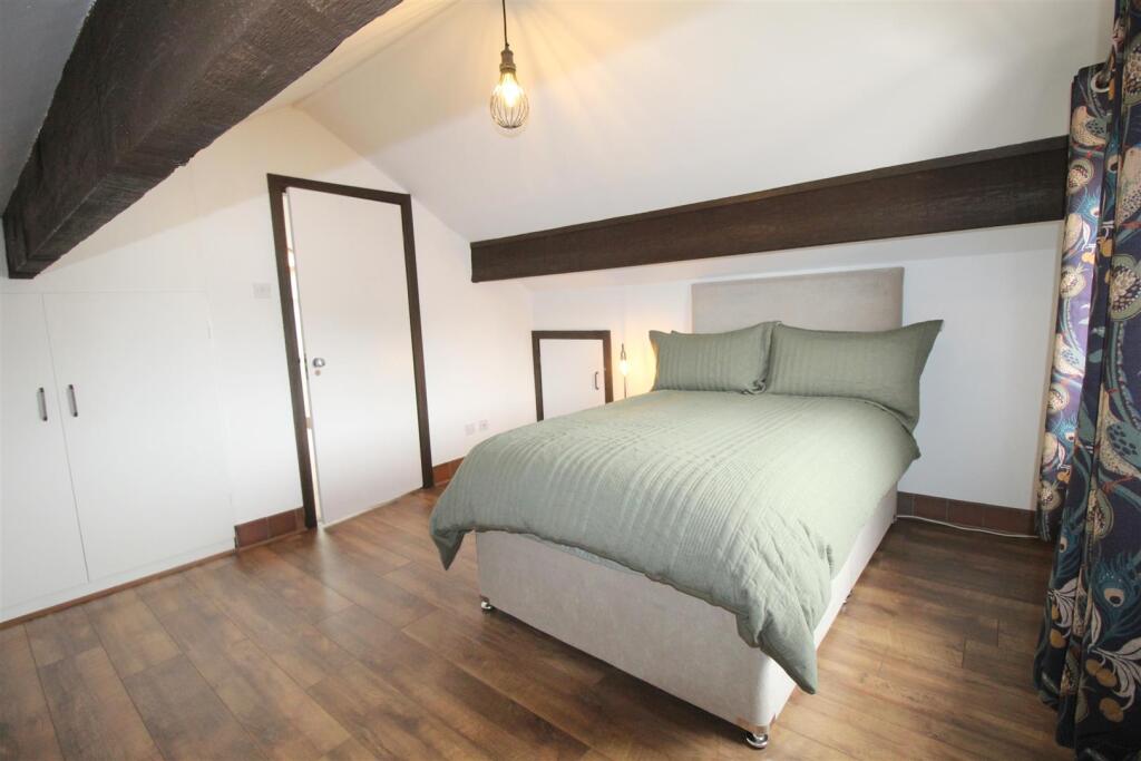 Fieldway, 4 Bedroom Three 1.JPG