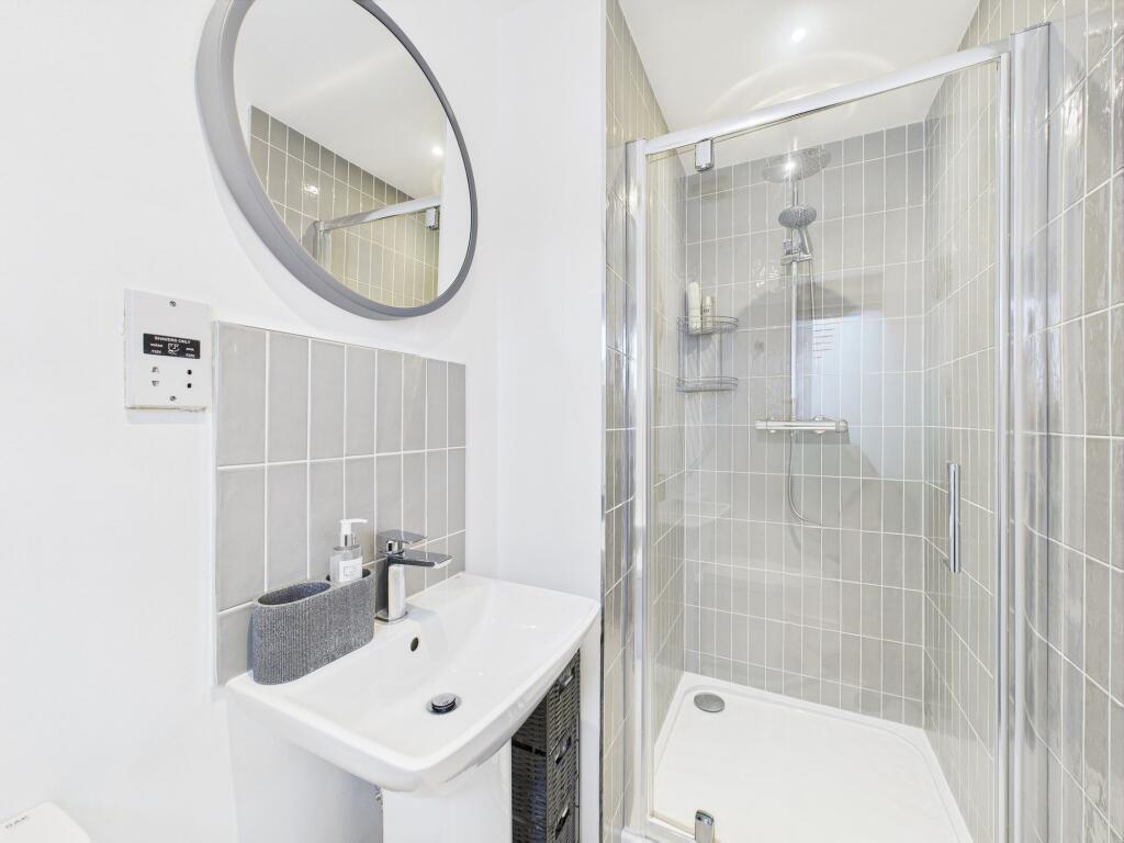 En-suite to Bedroom One