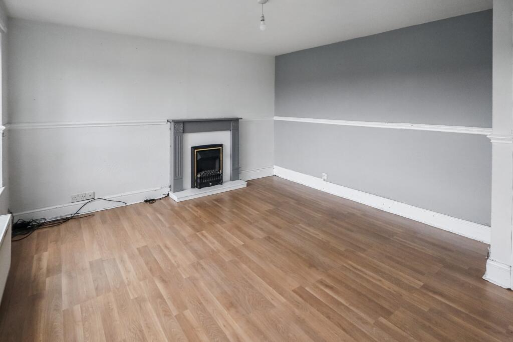 72 Whiteways Grove, Sheffield, South Yorkshire, S4 8FL