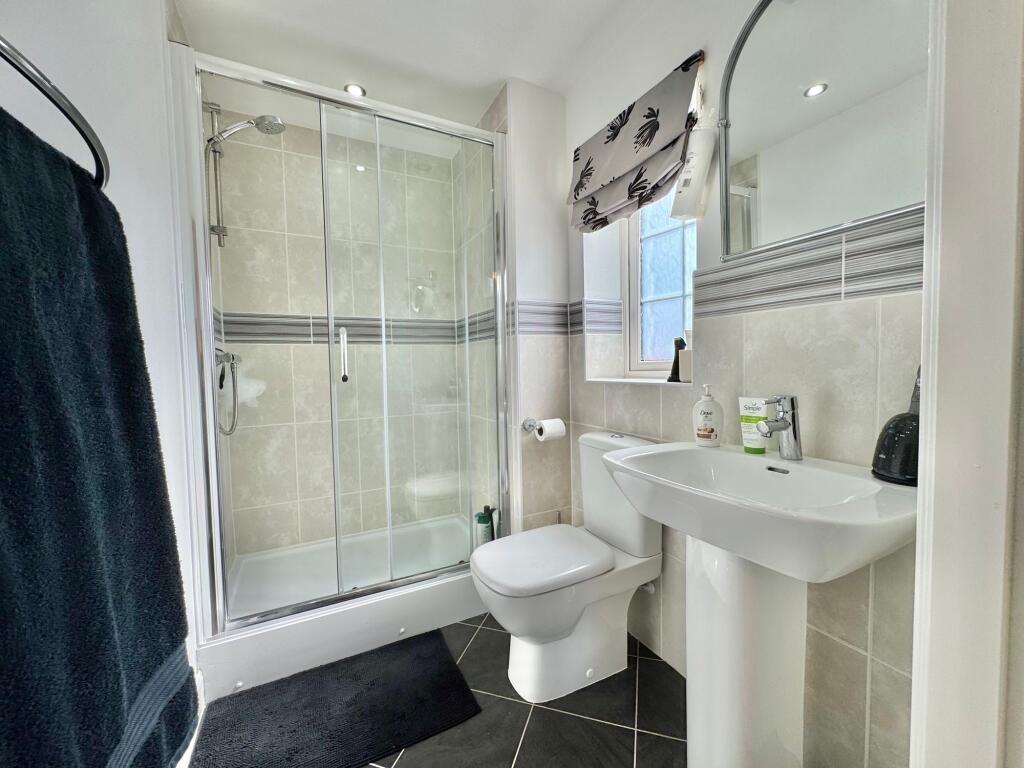 Master En-suite