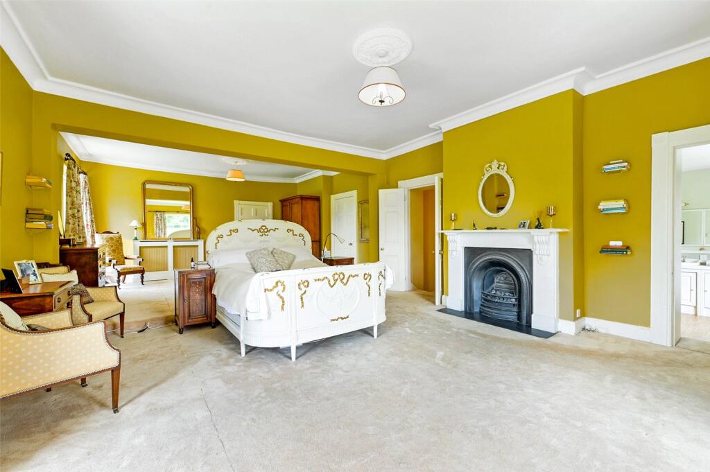 Principal Bedroom